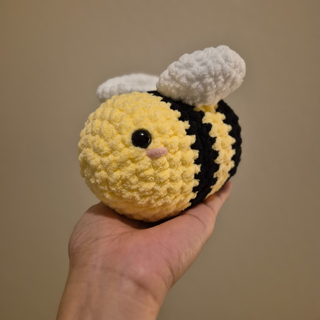 Crochet Bee Amigurumi