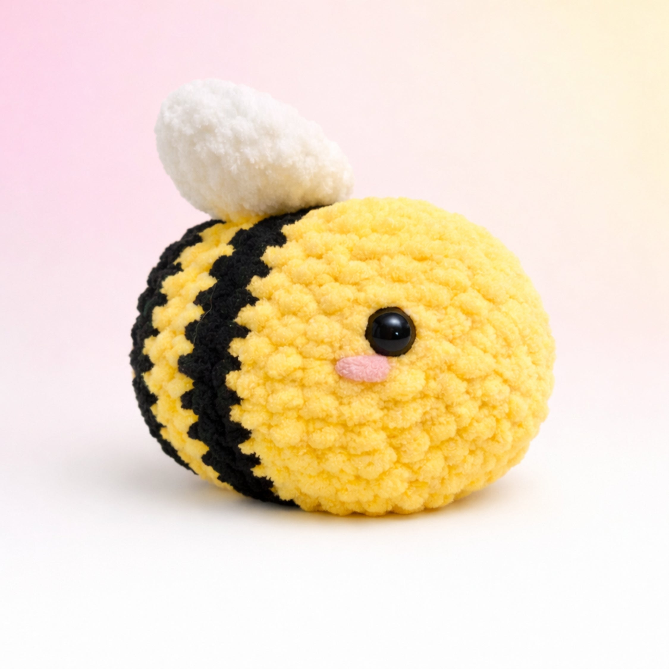 cute crochet bee amigurumi plush toy